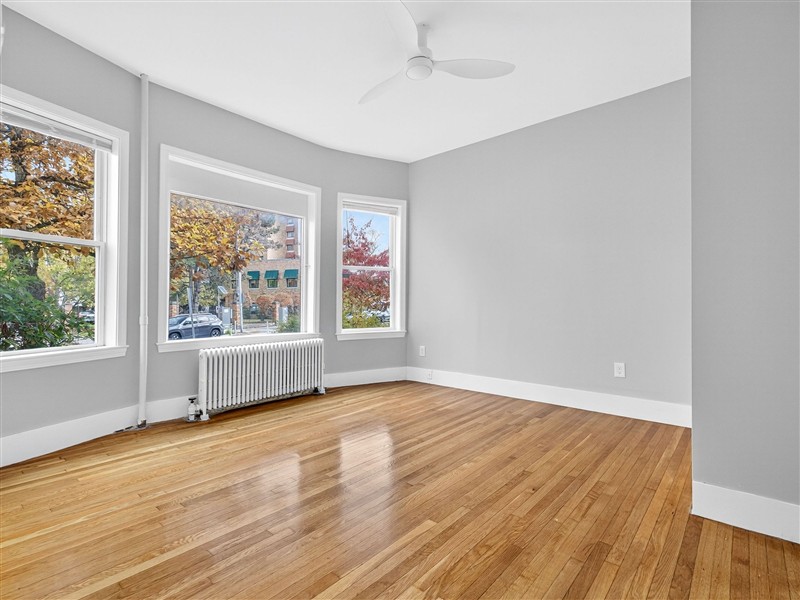 apartment picture