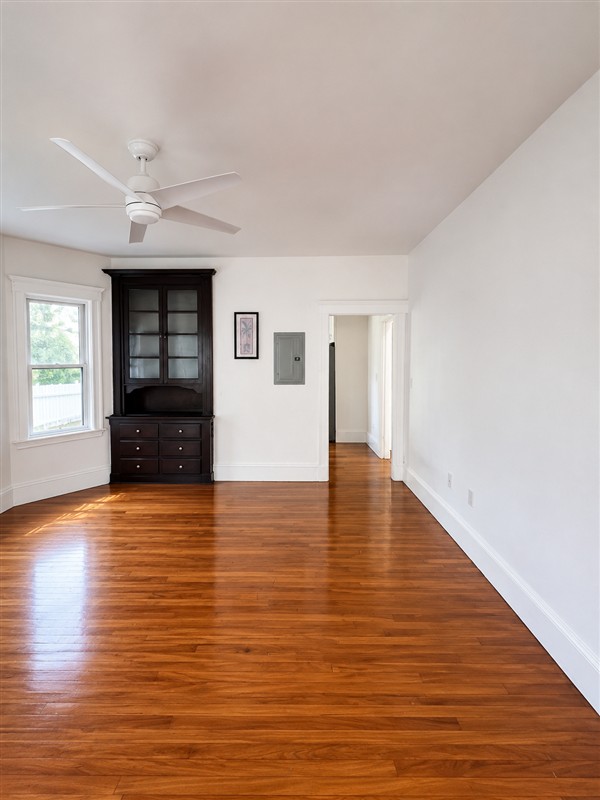 apartment picture