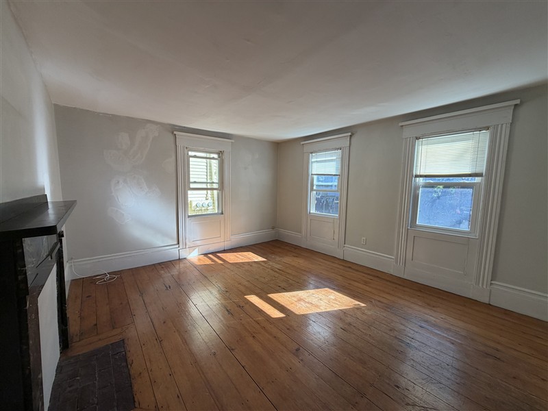 apartment picture