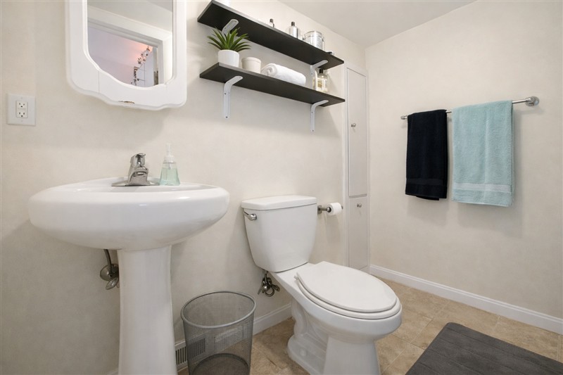 apartment picture