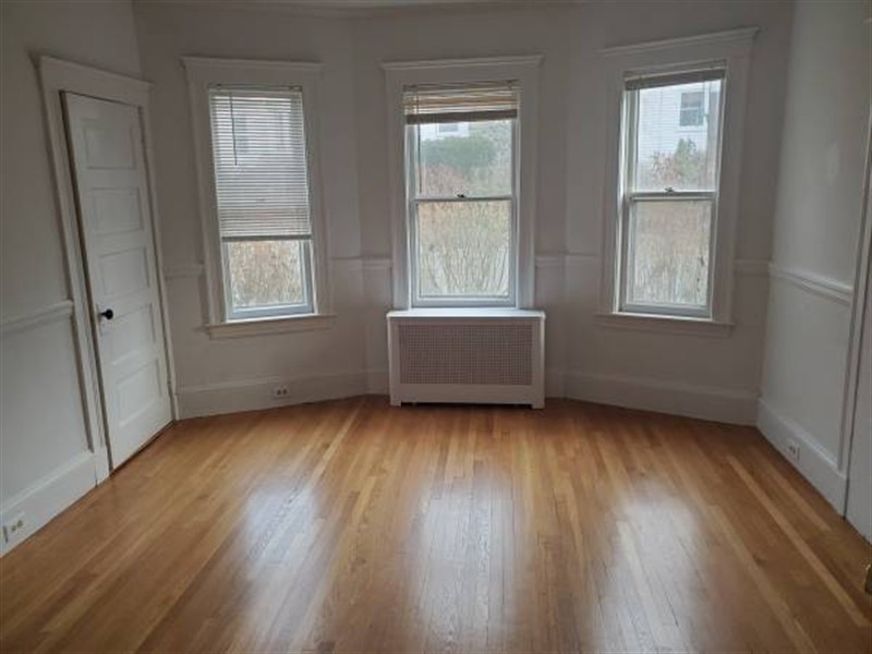 apartment picture