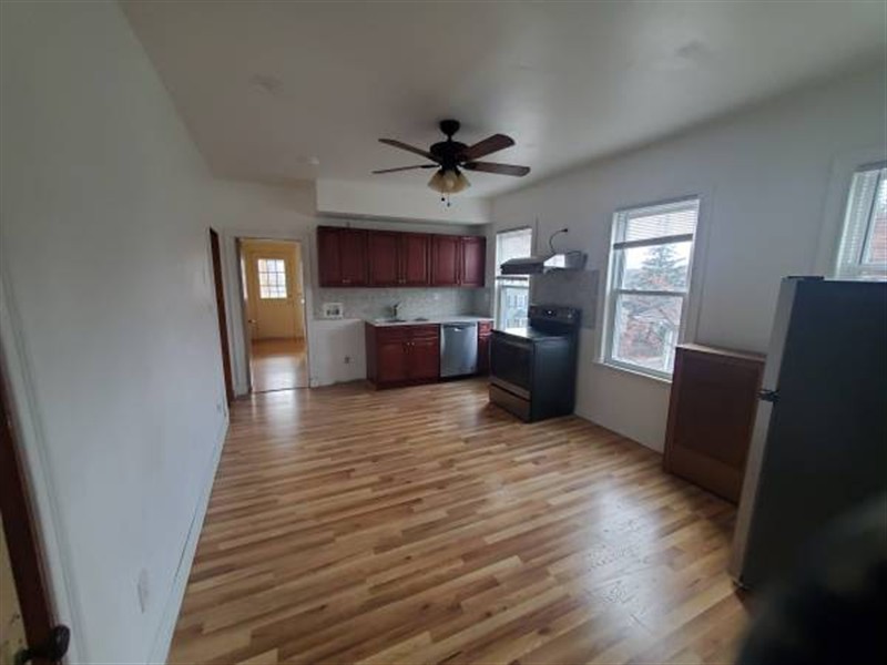 apartment picture