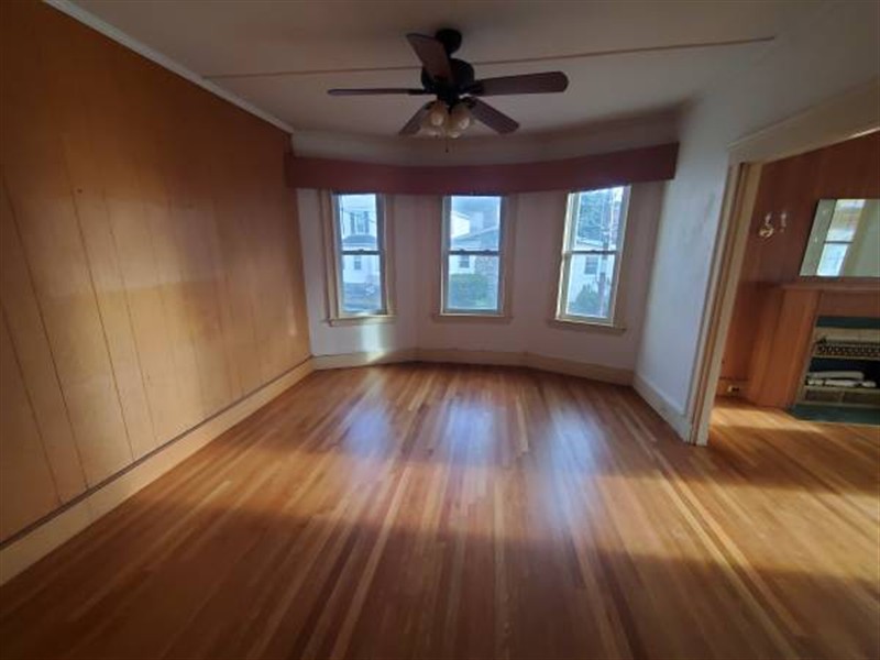 apartment picture