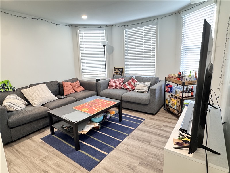 apartment picture