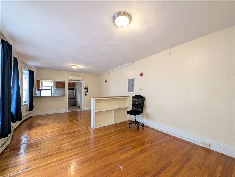 apartment picture
