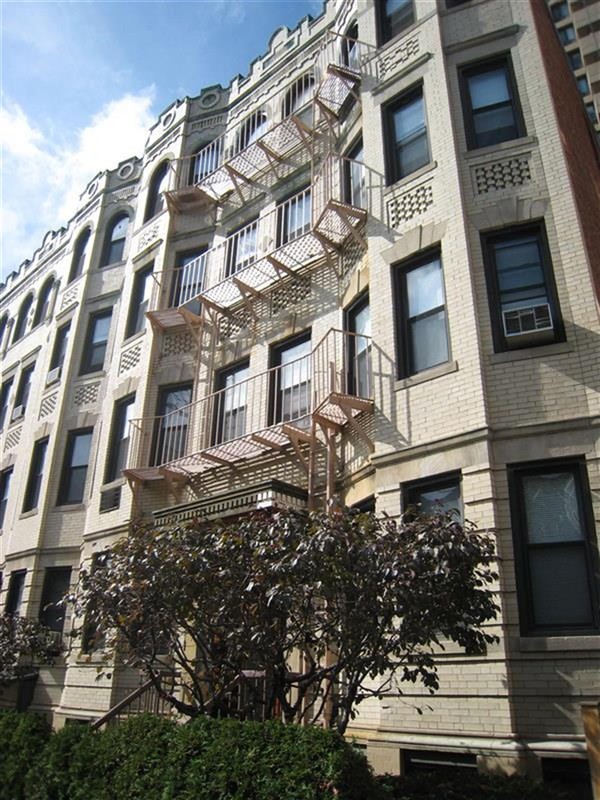 apartment picture