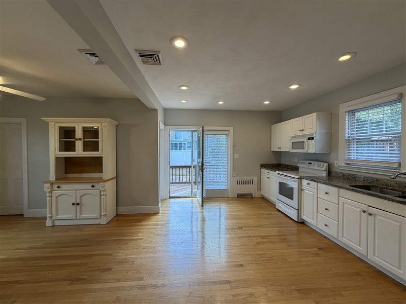 apartment picture