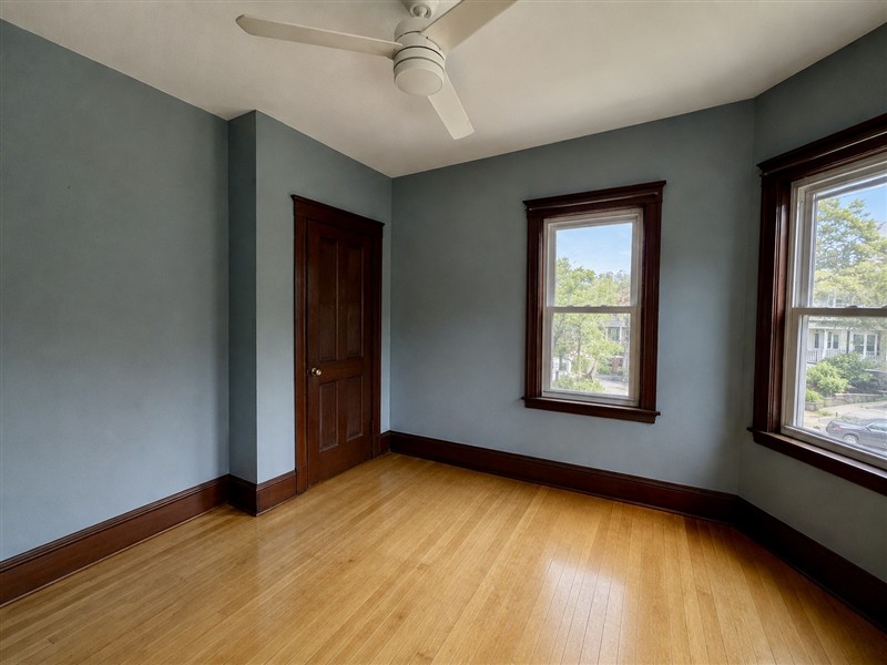 apartment picture