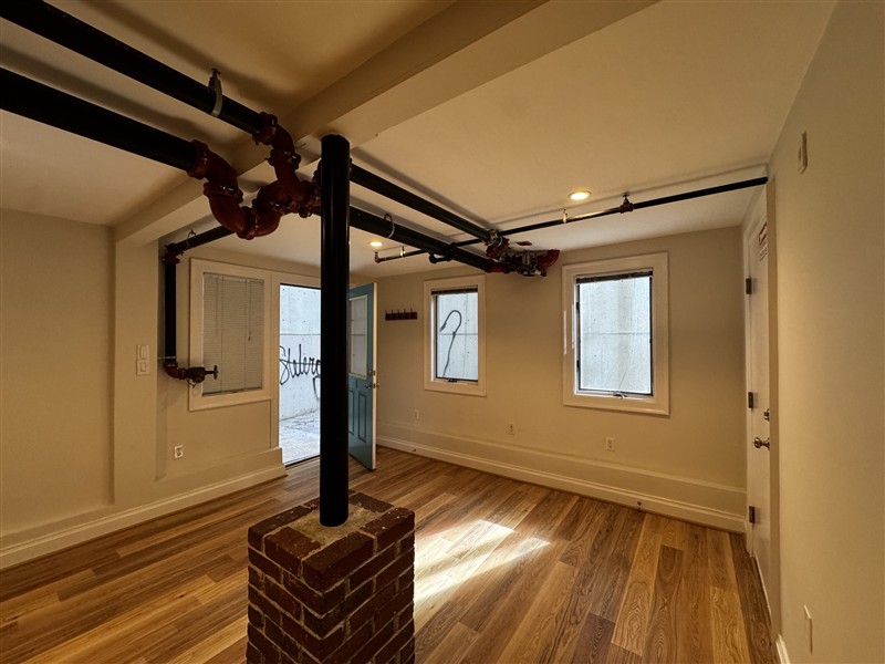 apartment picture
