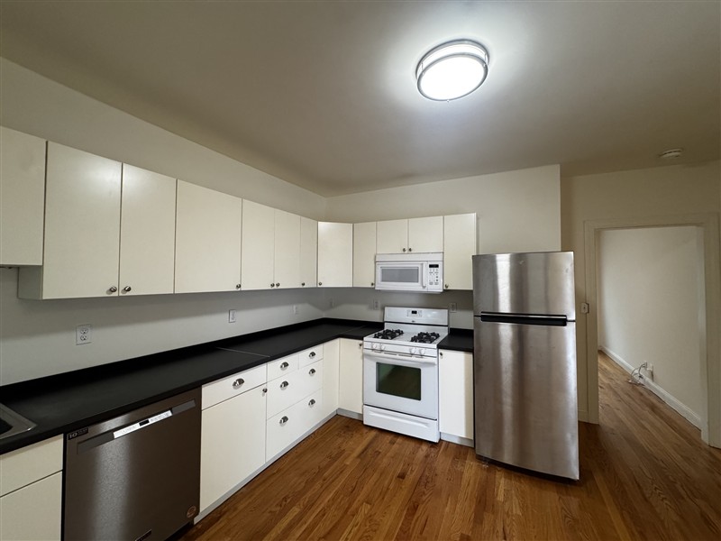 apartment picture