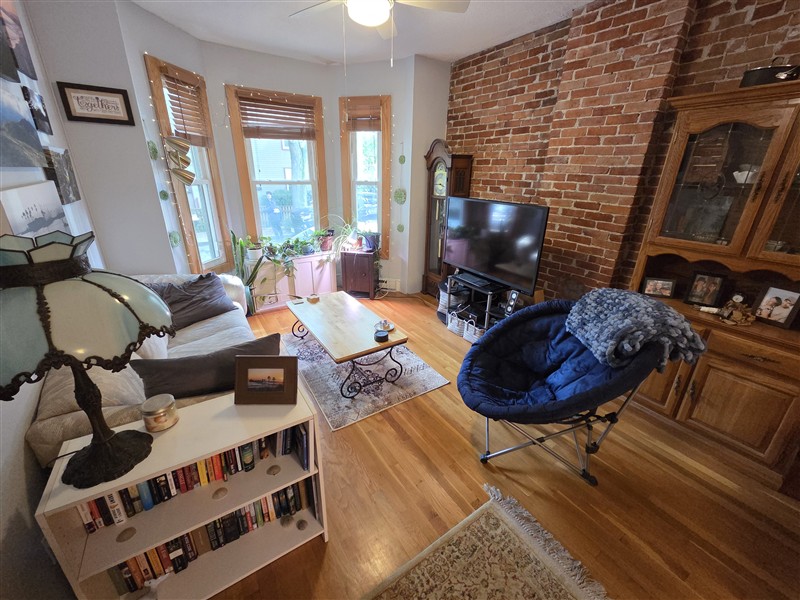 apartment picture