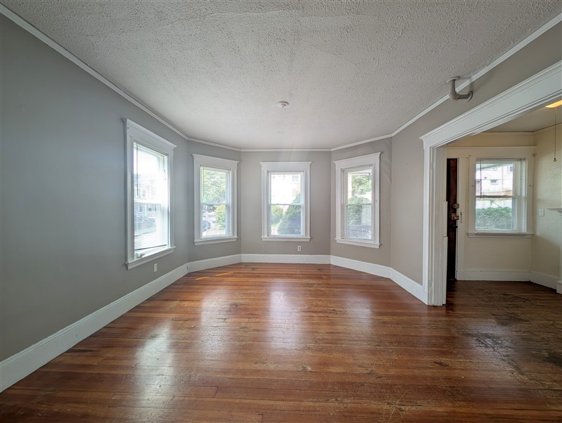 apartment picture