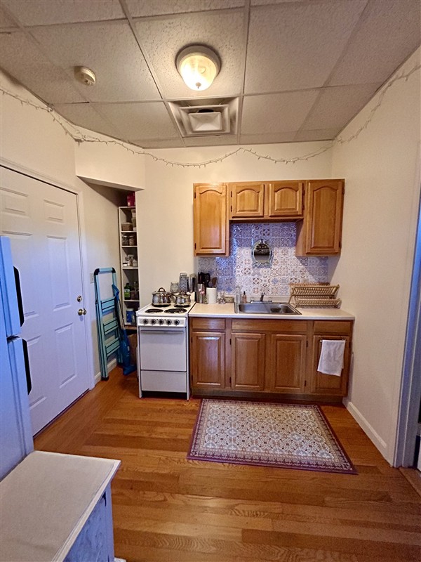 apartment picture