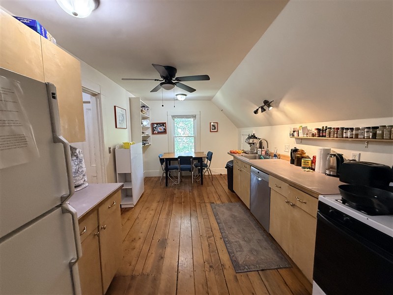 apartment picture