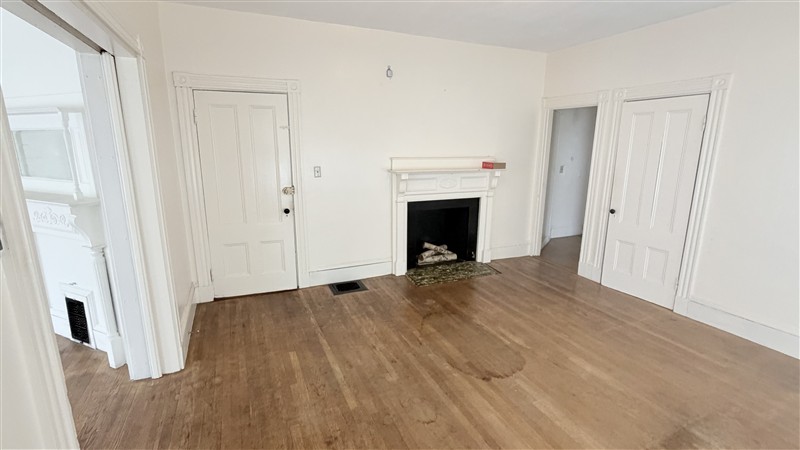 apartment picture