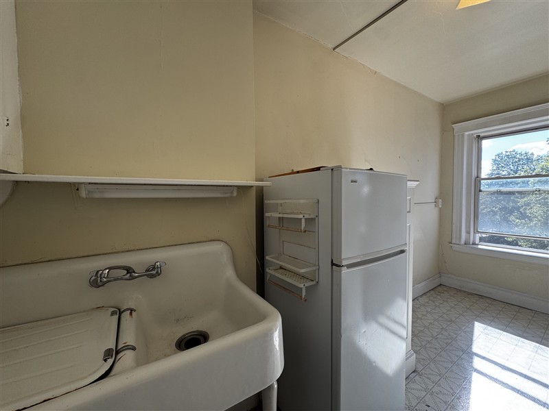 apartment picture