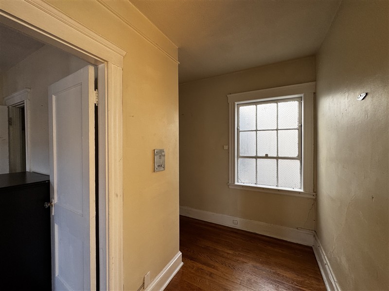 apartment picture