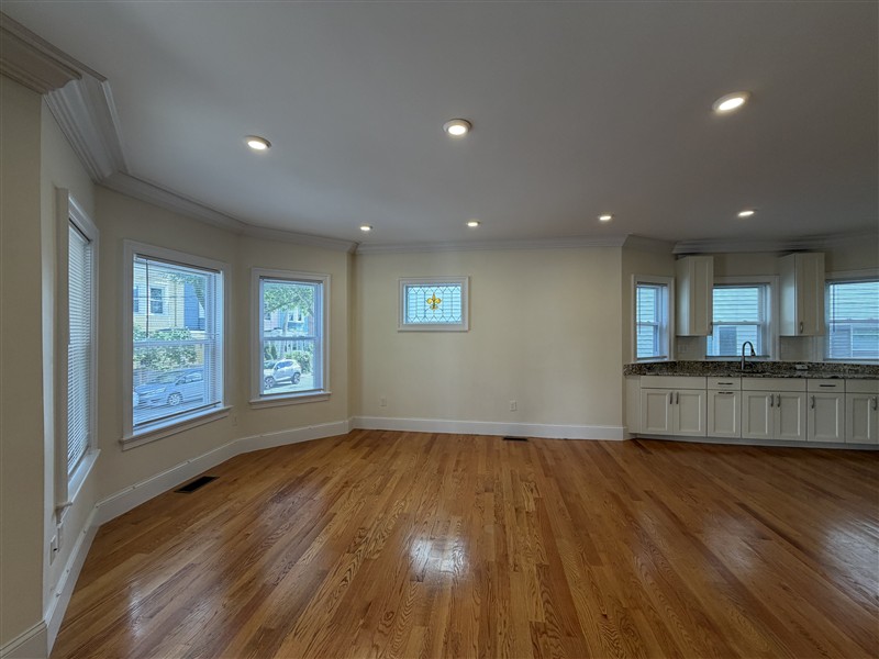 apartment picture