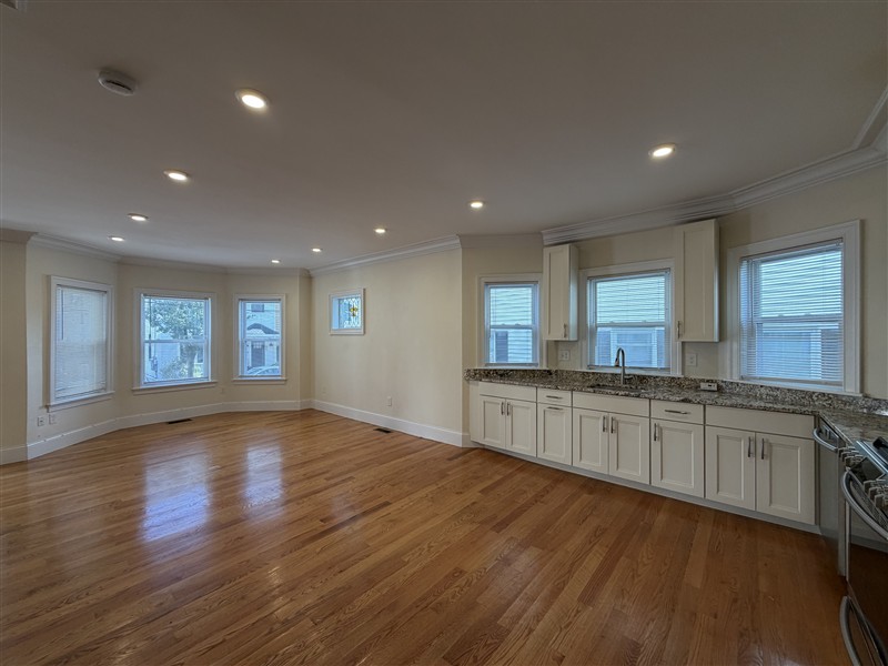 apartment picture
