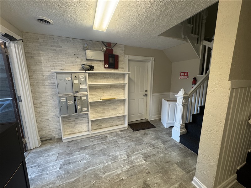 apartment picture