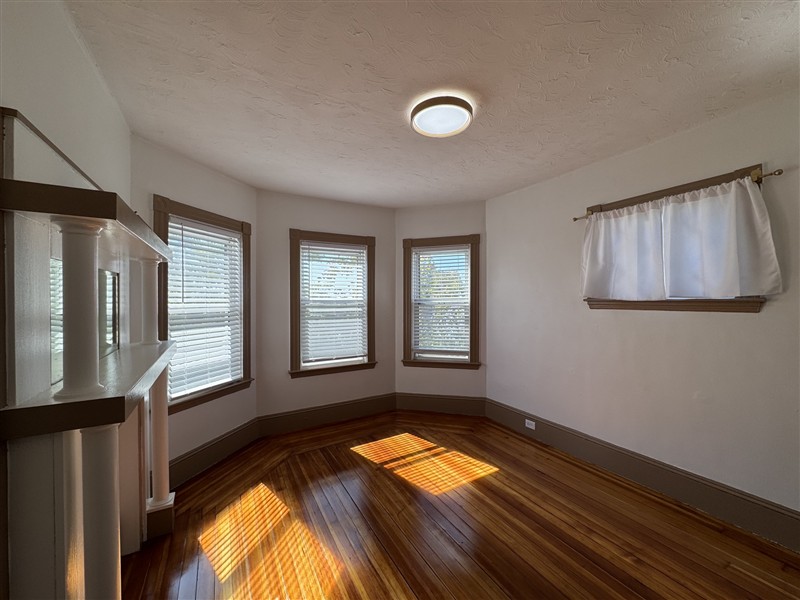 apartment picture