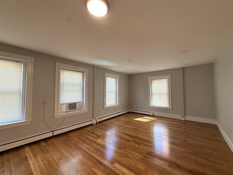 apartment picture