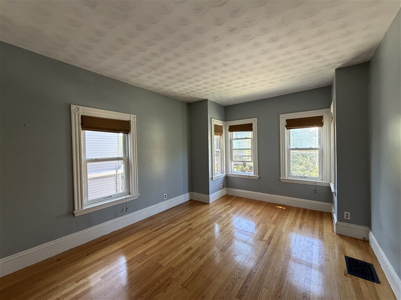 apartment picture