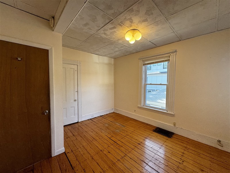 apartment picture