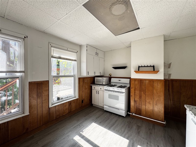 apartment picture
