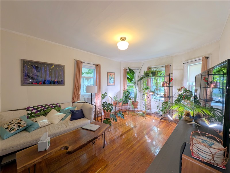 apartment picture