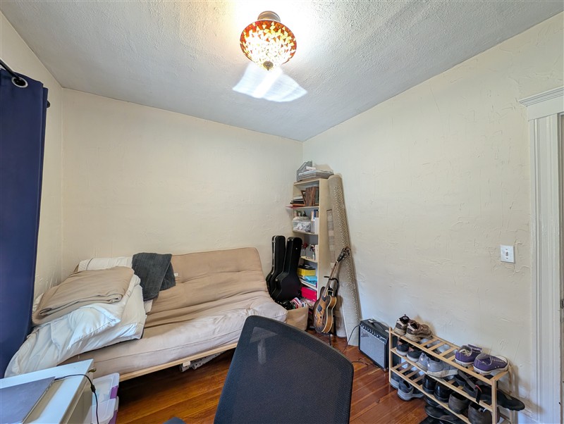 apartment picture