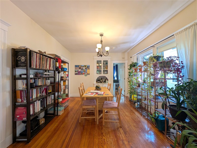 apartment picture