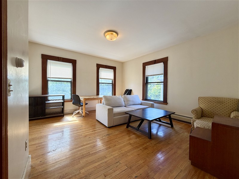 apartment picture