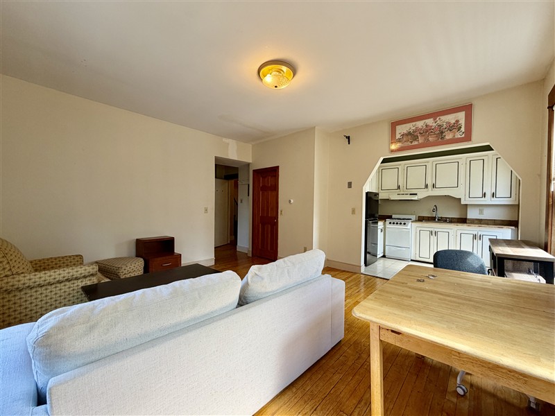 apartment picture