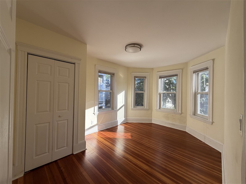 apartment picture
