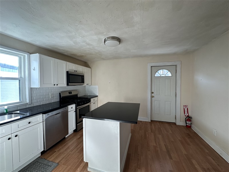 apartment picture