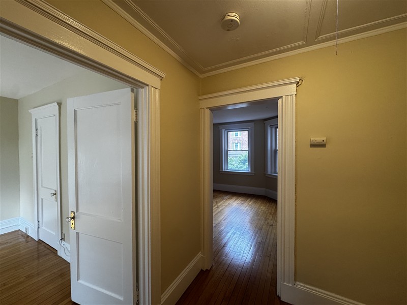 apartment picture