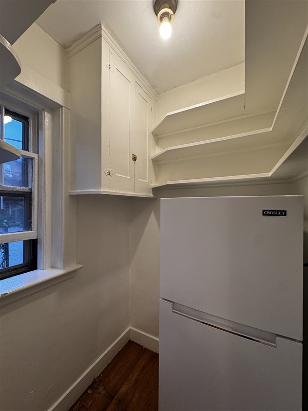 apartment picture