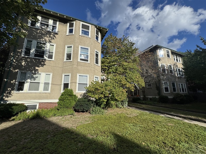 apartment picture