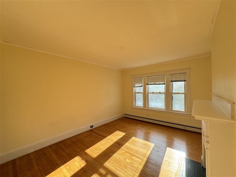 apartment picture