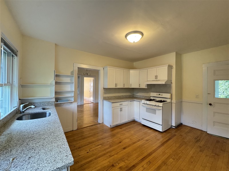 apartment picture