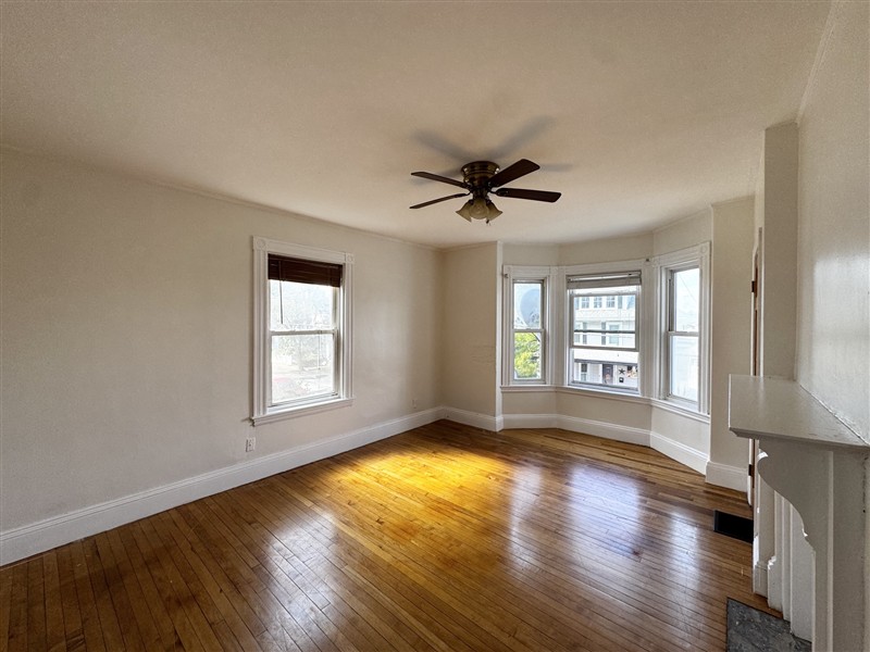 apartment picture