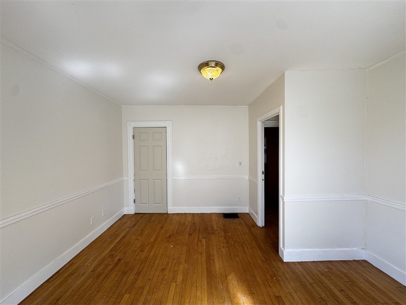 apartment picture