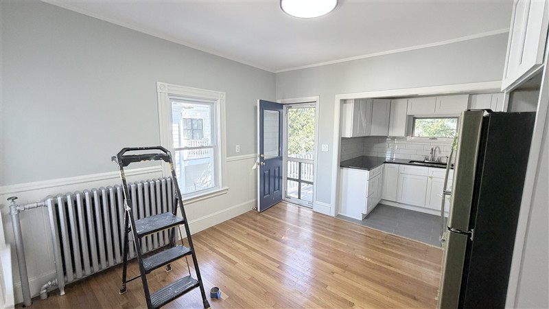 apartment picture