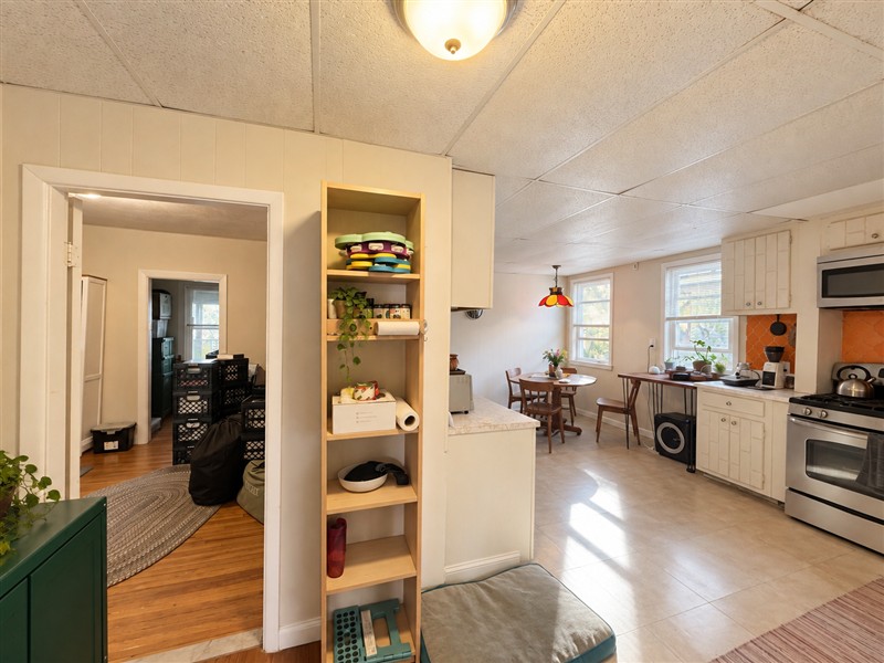 apartment picture