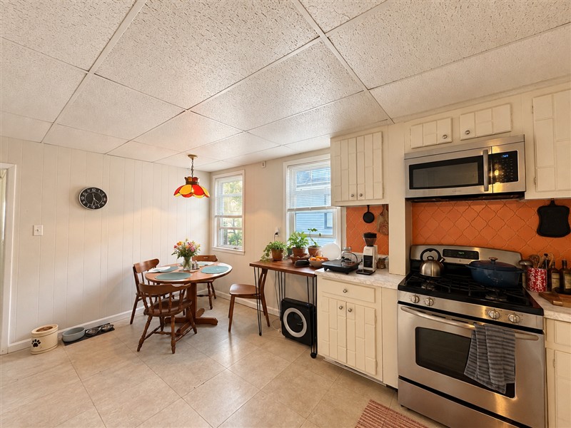 apartment picture
