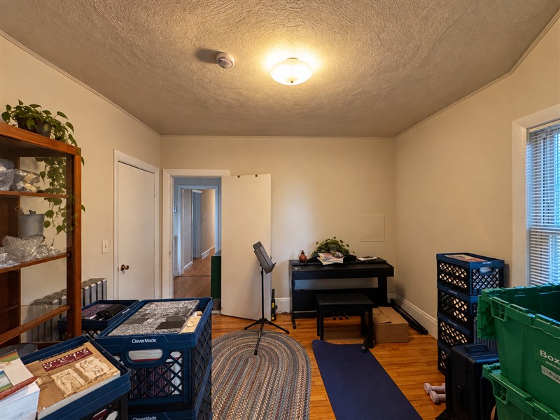 apartment picture