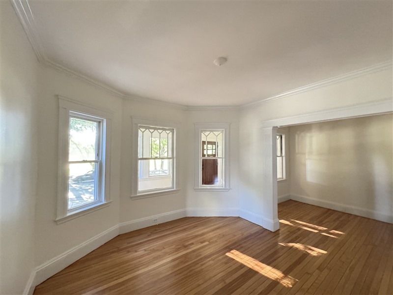 apartment picture