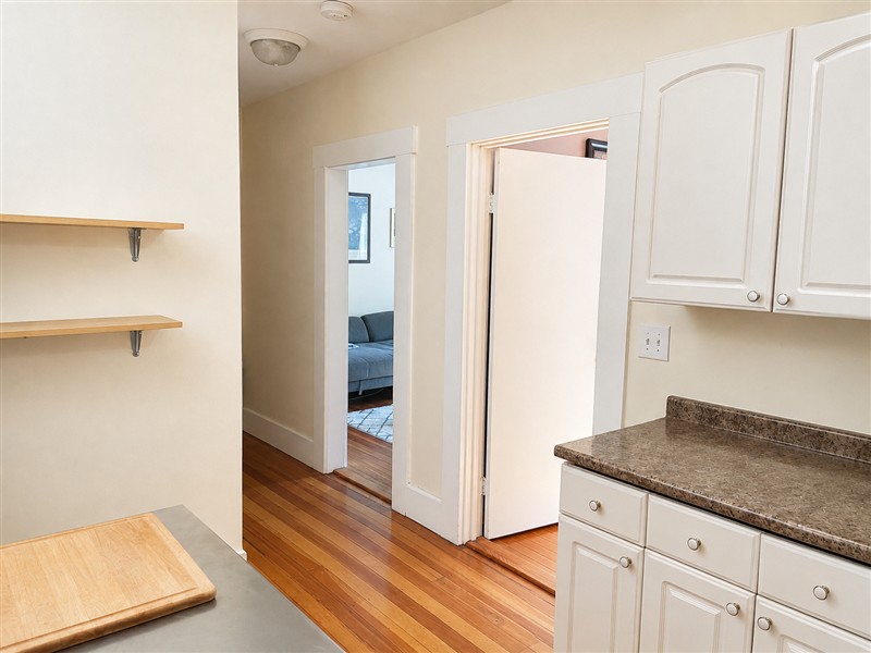 apartment picture