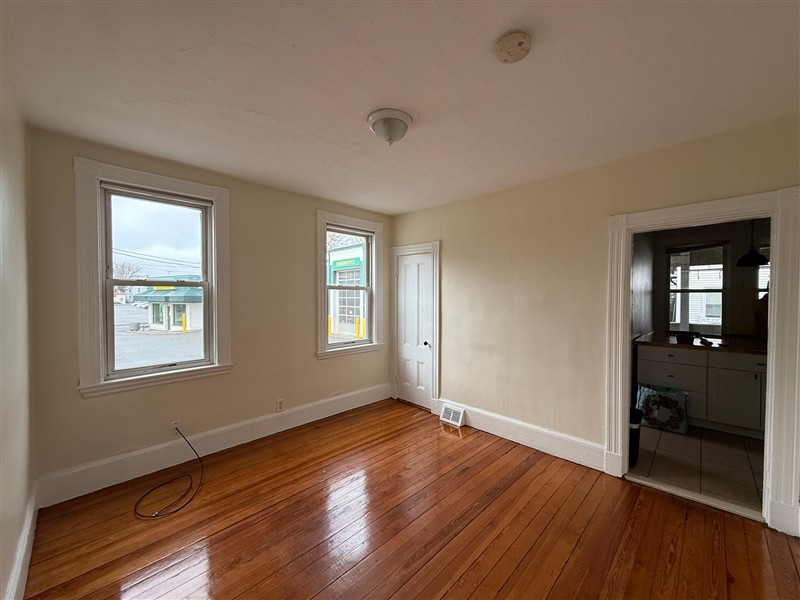 apartment picture